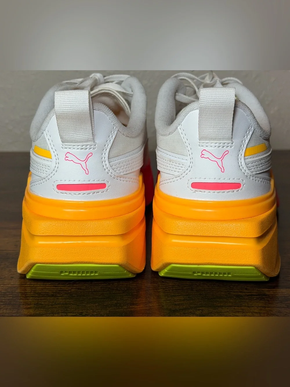 PUMA Kosmo Rider Summer Squeeze White Neon Chunky Sneakers Women’s 9.5 EU 40.5